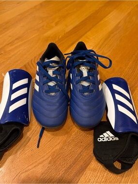 adidas Kids Royal Blue and White Soccer Cleats with Matching Shin Guards